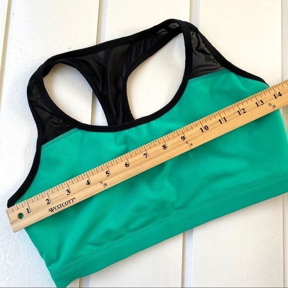 Fabletics Sports Bra No Size Tag Likely Size M or L - Picture 5 of 6